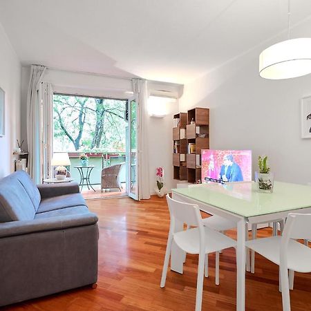 Mico Garden View Citylife Executive Apartment Milan Bagian luar foto