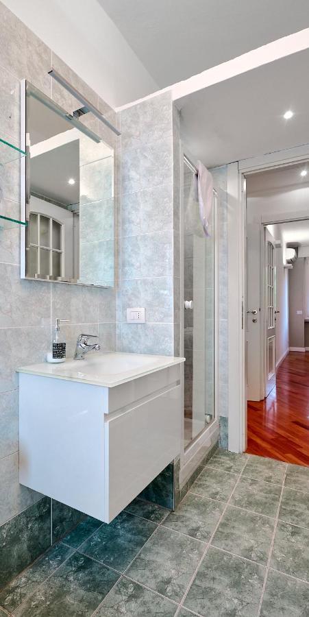 Mico Garden View Citylife Executive Apartment Milan Bagian luar foto