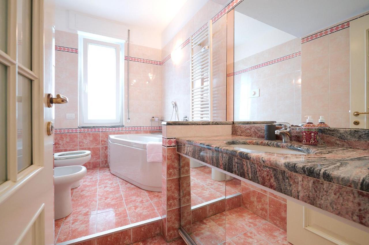 Mico Garden View Citylife Executive Apartment Milan Bagian luar foto