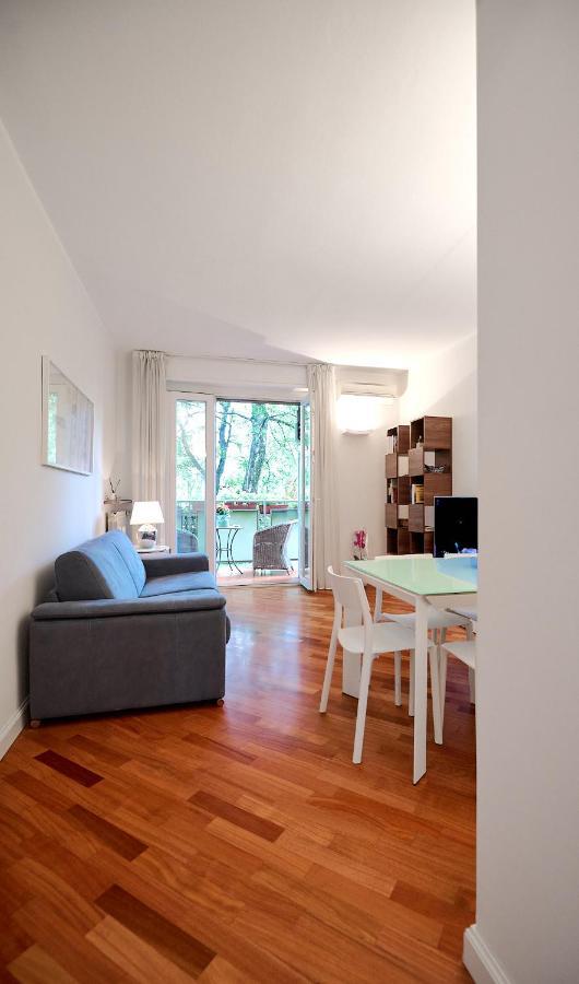 Mico Garden View Citylife Executive Apartment Milan Bagian luar foto